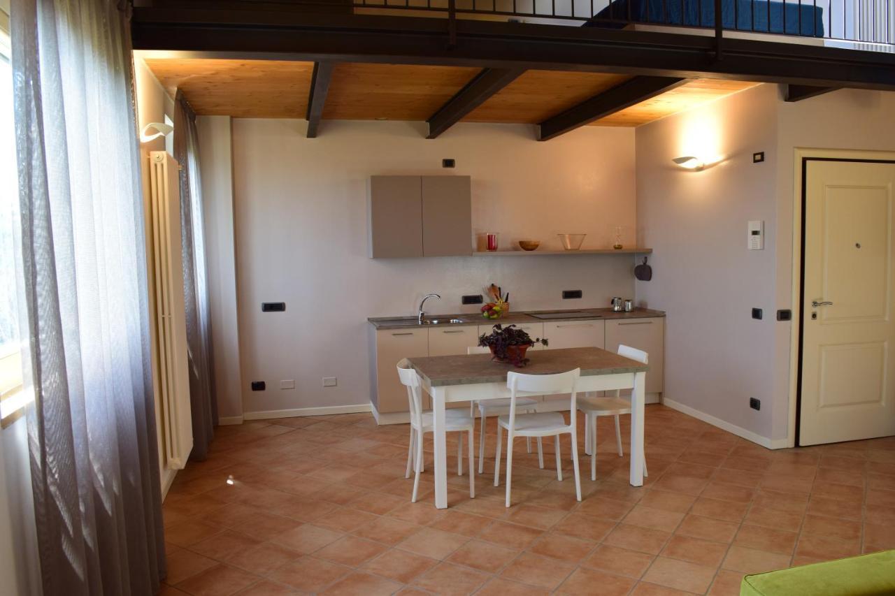 Borghetto Country Apartments Saludecio Exteriör bild